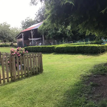 La Ville - Les Petits Champs Bed & Breakfast Buais-les-Monts