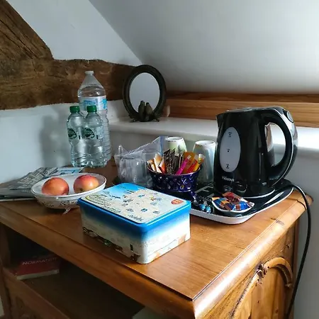 Bed & Breakfast La Ville - Les Petits Champs *